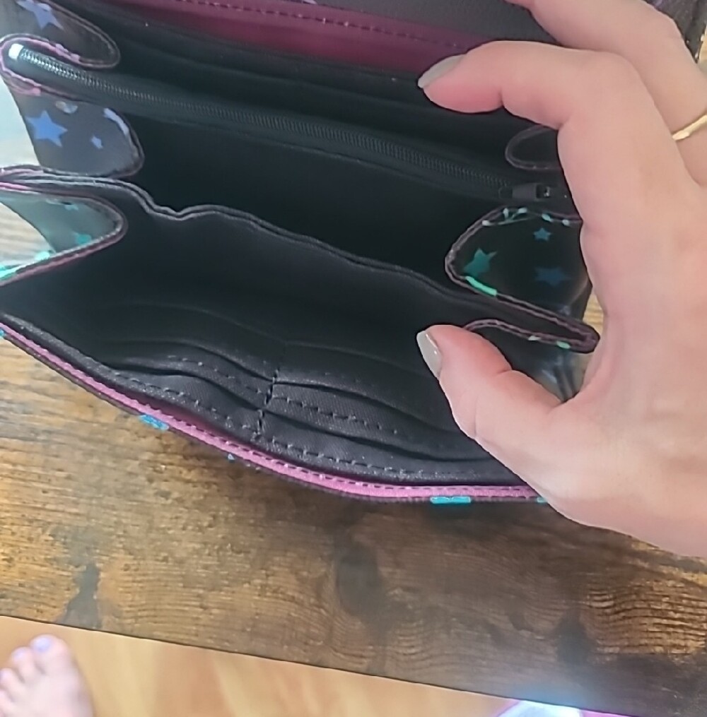 Handmade Wallet - Picture 2 of 7